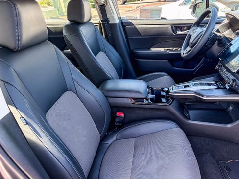 Used 2020 Honda Clarity Plug-In Hybrid image 12
