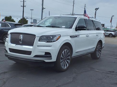New 2023 Lincoln Navigator Reserve image 26