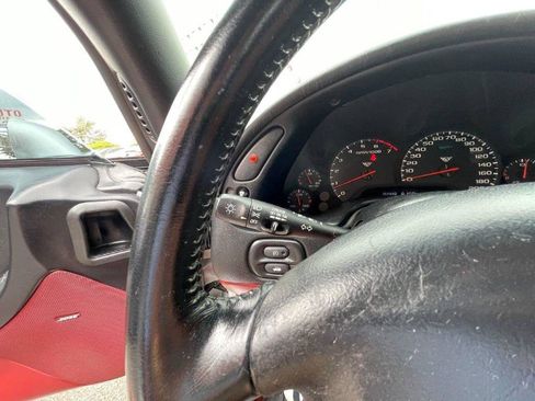 Used 1998 Chevrolet Corvette Convertible w/ Performance Handling Pkg image 30