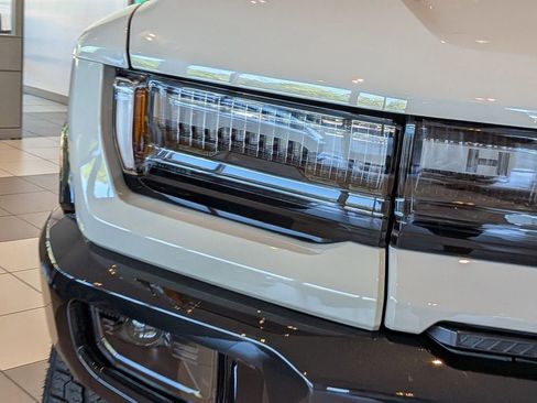 New 2026 GMC Hummer EV SUV AWD/4WD image 10