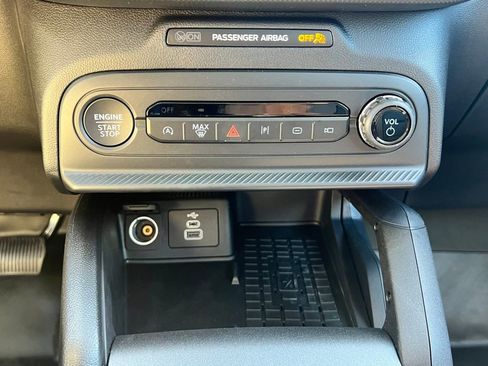 New 2025 Ford Bronco Sport Outer Banks w/ Sasquatch Outer Banks Package image 34