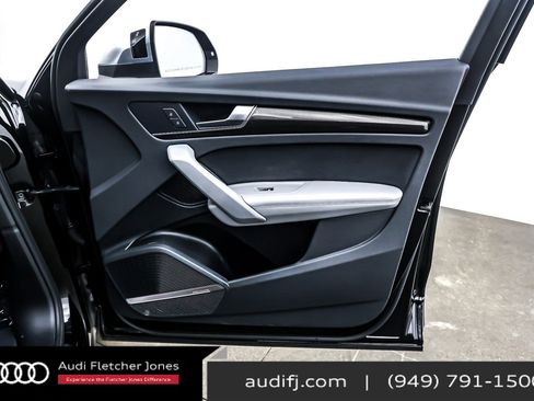 Used 2022 Audi SQ5 Premium Plus w/ Premium Plus Package image 24