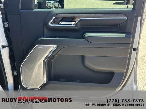 Used 2024 Chevrolet Silverado 3500 High Country w/ High Country Premium Package AWD/4WD image 25