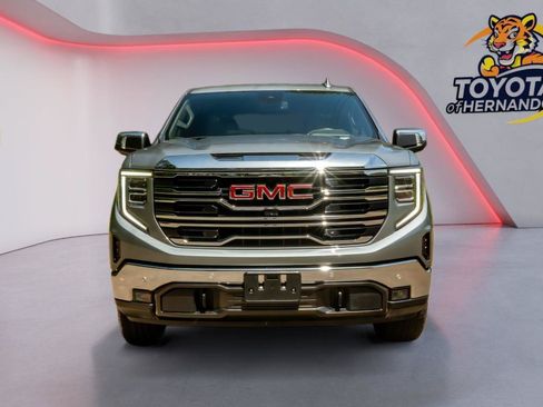 Used 2025 GMC Sierra 1500 SLT w/ SLT Premium Plus Package AWD/4WD image 2
