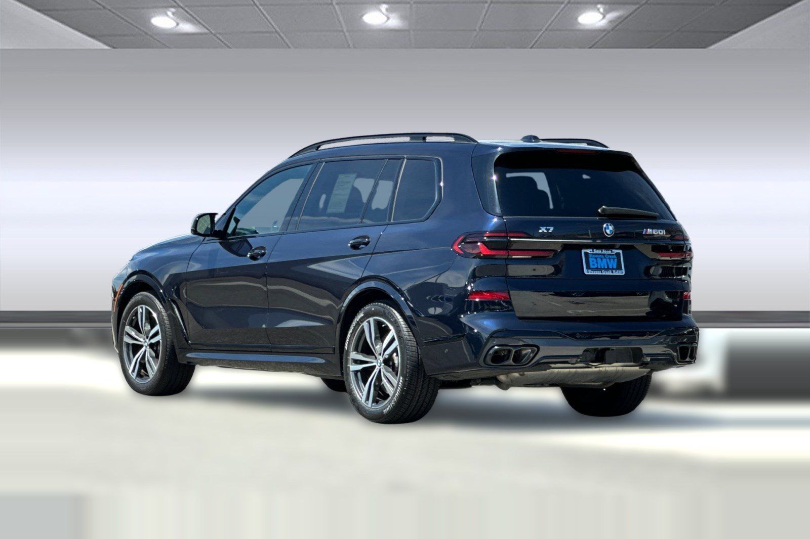 Used 2026 BMW X7 M60i AWD/4WD image 3