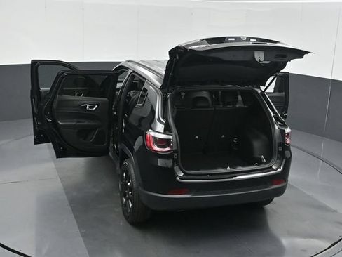 New 2026 Jeep Compass Latitude AWD/4WD image 57