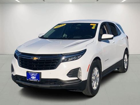 Certified 2022 Chevrolet Equinox LT image 1
