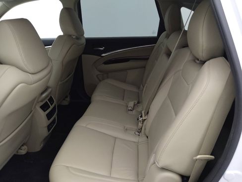 Used 2017 Acura MDX SH-AWD image 18