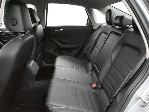 Used 2023 Volkswagen Jetta SE FWD image 8