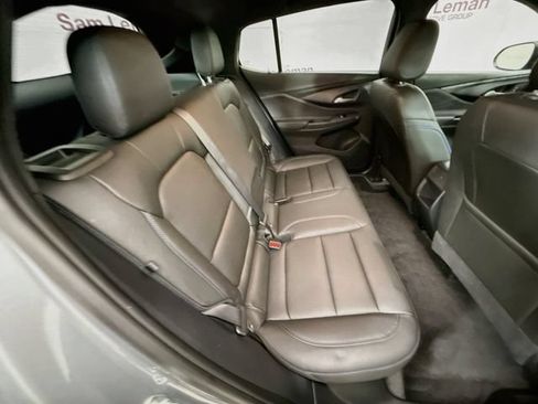 Used 2024 Buick Envista Sport Touring w/ Convenience I Package FWD image 25