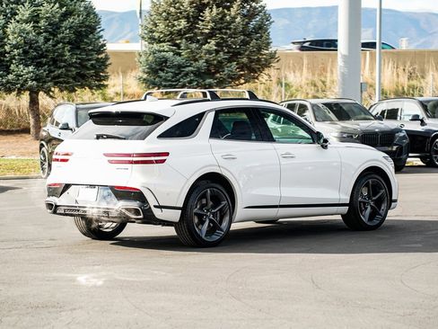 Used 2026 Genesis GV70 3.5T Sport Prestige image 5