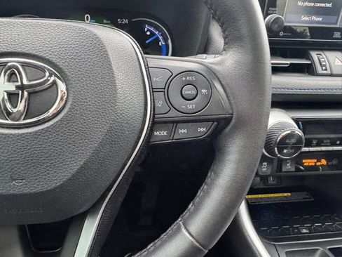 Used 2020 Toyota RAV4 XSE image 25
