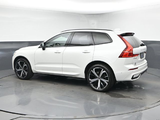 Used 2024 Volvo XC60 B5 Ultimate w/ Protection Package Premier AWD/4WD image 6
