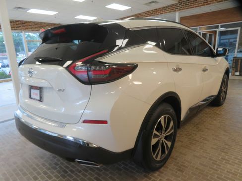 Used 2020 Nissan Murano SV w/ Cargo Package FWD image 4