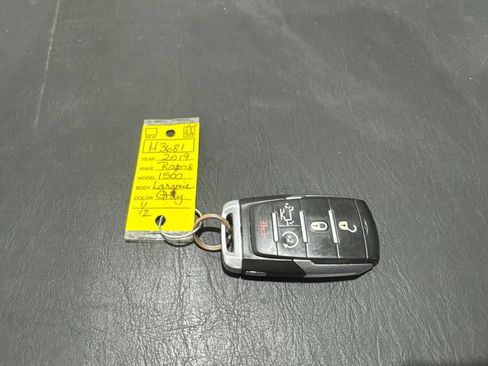 Used 2019 RAM 1500 Laramie AWD/4WD image 50