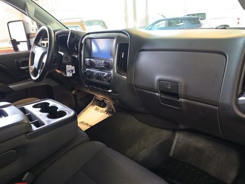 Used 2018 Chevrolet Silverado 2500 LT w/ All Star Edition AWD/4WD image 15