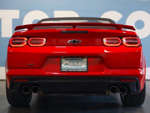 Used 2019 Chevrolet Camaro SS RWD image 21