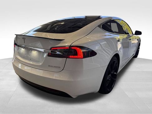 Used 2021 Tesla Model S Performance image 6