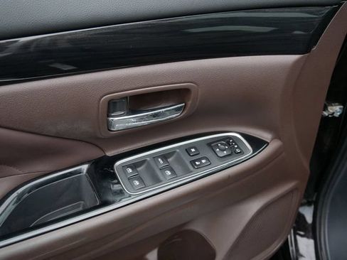 Used 2018 Mitsubishi Outlander GT AWD/4WD image 15