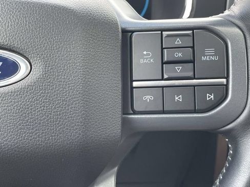 Used 2023 Ford F150 Lariat AWD/4WD image 18
