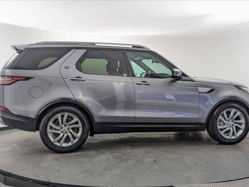 Used 2020 Land Rover Discovery HSE AWD/4WD image 9