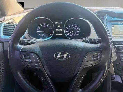 Used 2017 Hyundai Santa Fe Sport w/ 2.4L Tech Package 04 FWD image 18