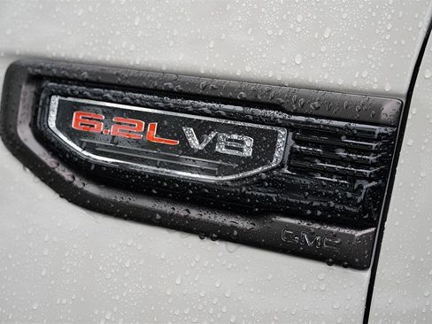 New 2026 GMC Sierra 1500 AT4X image 10