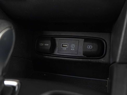 Used 2020 Hyundai Santa Fe SE FWD image 22