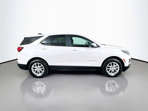 Used 2022 Chevrolet Equinox LT image 6