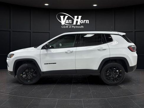 New 2026 Jeep Compass Latitude AWD/4WD image 4