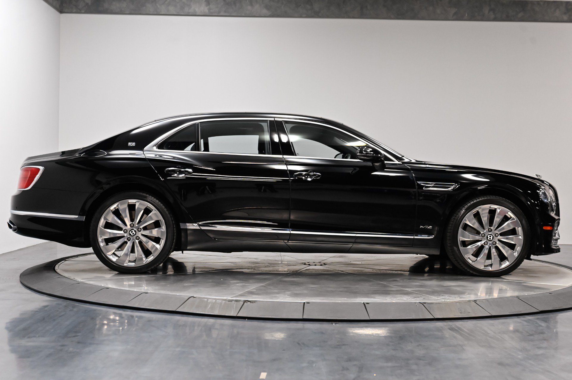 Used 2020 Bentley Flying Spur W12 AWD/4WD image 16