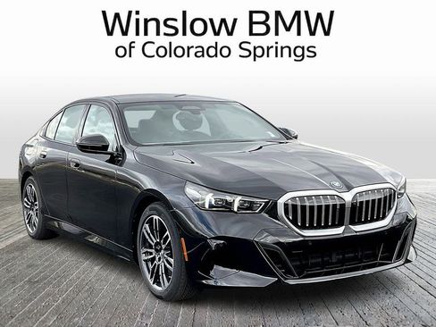 New 2026 BMW 550e xDrive AWD/4WD image 1