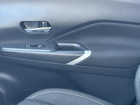 Used 2024 Nissan Kicks SV image 19