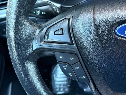 Used 2021 Ford Edge SE AWD/4WD image 33