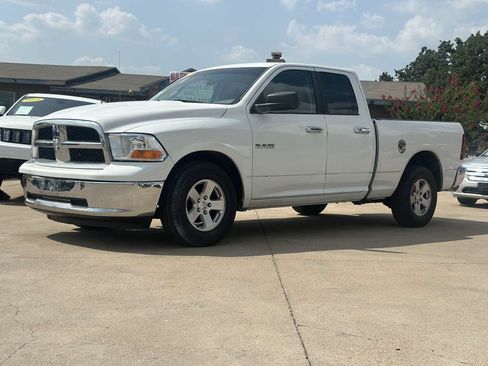 Used 2010 Dodge Ram 1500 Truck SLT RWD image 2