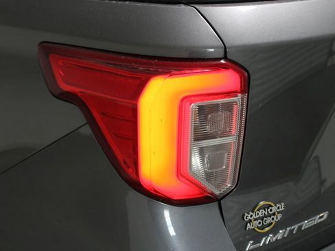 Used 2023 Ford Explorer Limited image 58