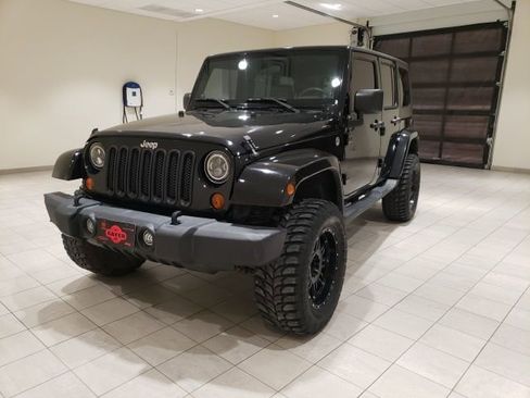 Used 2007 Jeep Wrangler Unlimited Sahara w/ Trailer Tow Group image 1