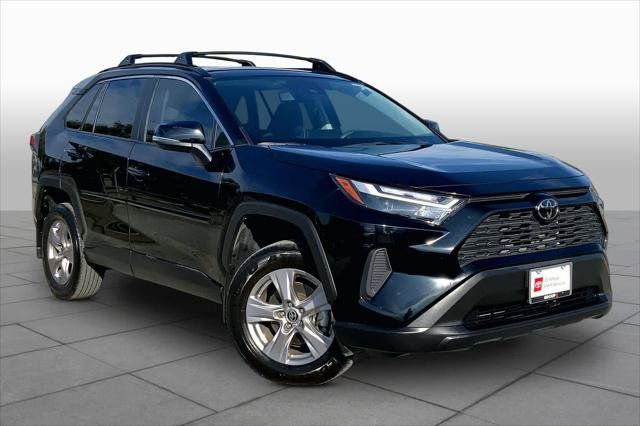 Certified 2025 Toyota RAV4 XLE w/ Convenience Package FWD image 3