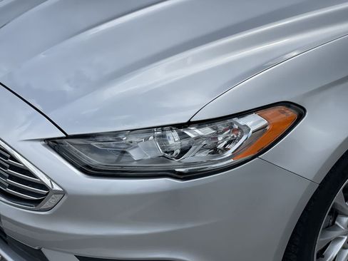 Used 2017 Ford Fusion S FWD image 6