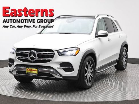 Used 2025 Mercedes-Benz GLE 450e 4MATIC image 1