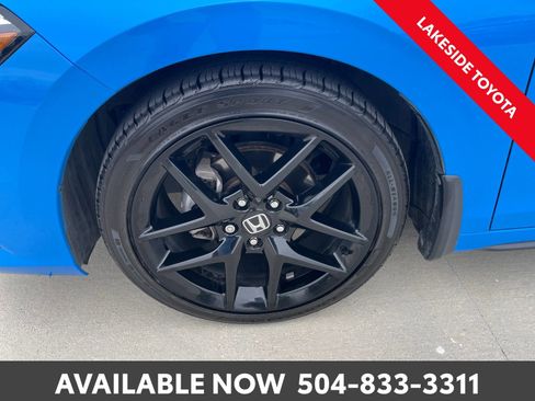 Used 2023 Honda Civic Sport image 10