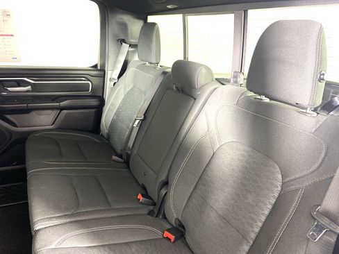 Used 2025 RAM 1500 Big Horn AWD/4WD image 33