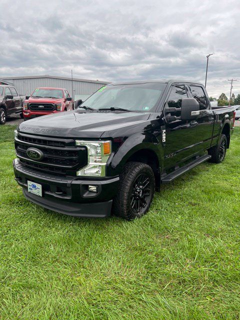 Used 2022 Ford F250 XLT w/ Black Appearance Package AWD/4WD image 1