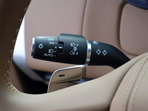 New 2026 Land Rover Range Rover SE image 32