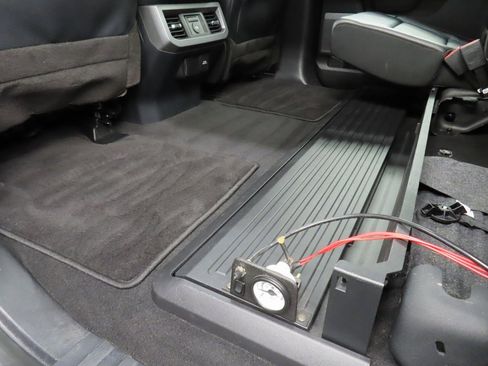 Used 2023 Ford F250 Lariat w/ Sport Appearance Package image 70