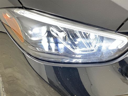 Certified 2022 Mercedes-Benz C 300 4MATIC Sedan image 8