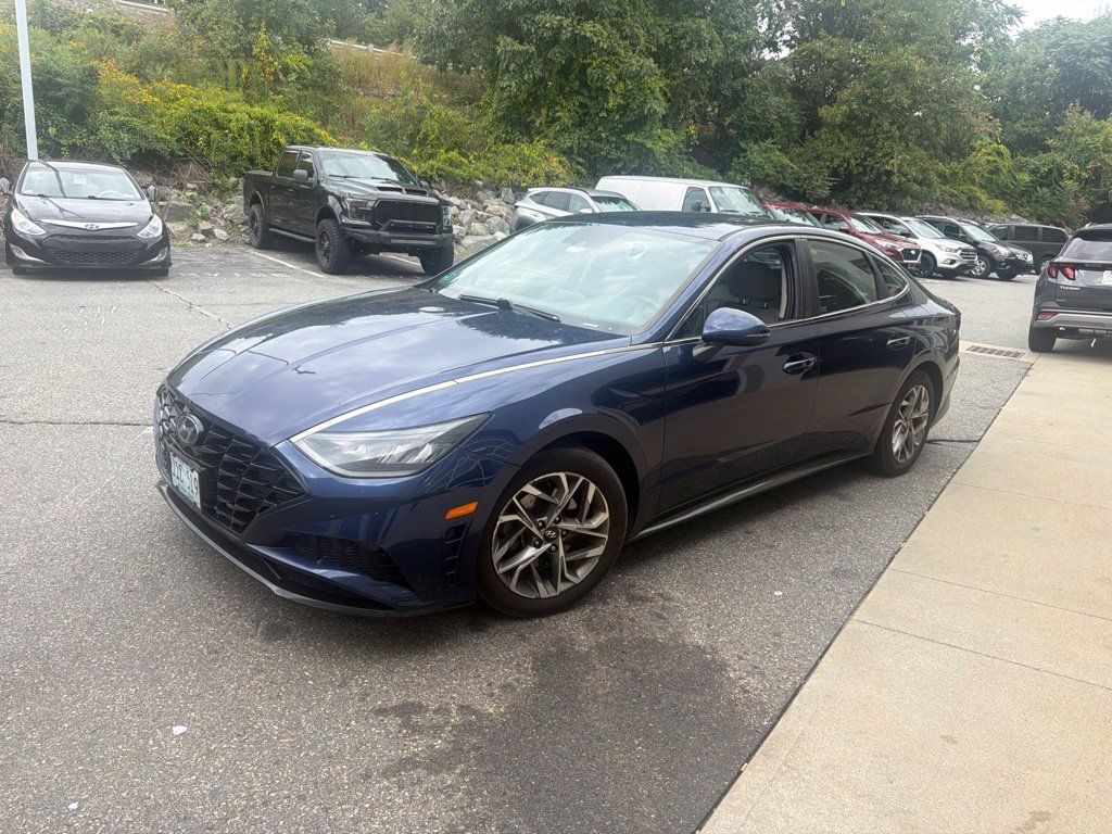 Used 2021 Hyundai Sonata SEL w/ Preferred Accessory Package FWD image 3