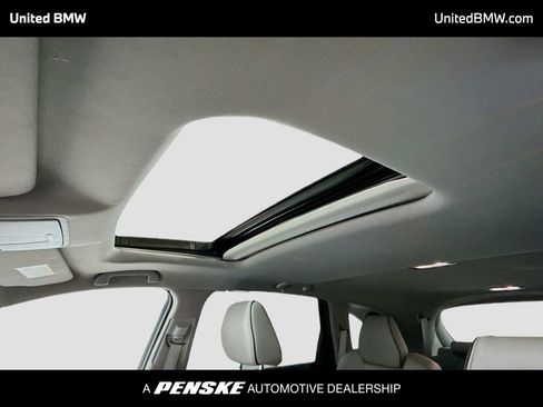 Used 2017 Acura MDX FWD w/ Advance Package image 12