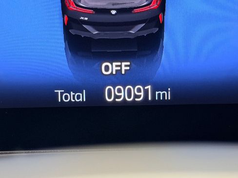 Certified 2025 BMW X3 xDrive30i w/ Premium Package image 18