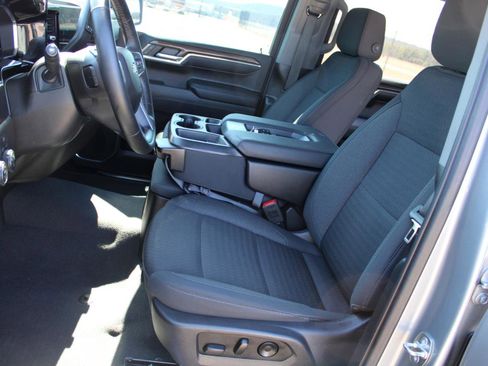 Used 2023 Chevrolet Silverado 1500 LT image 11